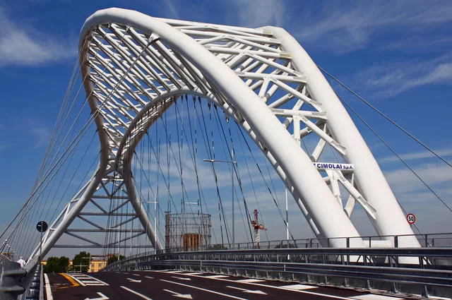 Мост Остиенсе в Риме Мост Остиенсе в Риме